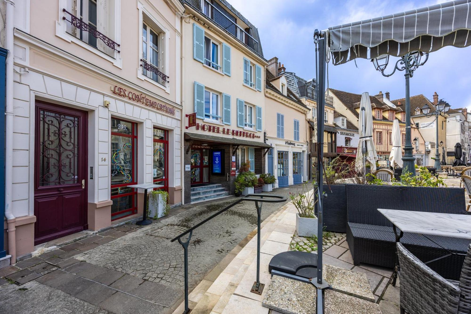 Hotel Le Beffroi Dreux Eksteriør bilde